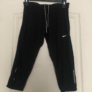 Nike cropped running leggings